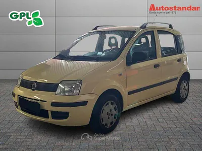 Begagnad Fiat Panda Dynamic 69 HK (50 kW) 2011 Gul Halvkombi