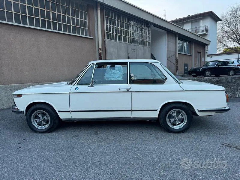 Usata BMW 2002 100 CV (73 kW) 1960 Bianco Berlina