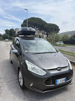 Begagnad Ford B-MAX