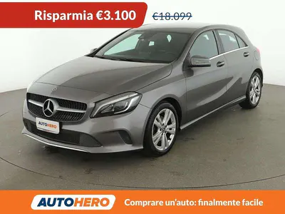Käytetty Mercedes A200 136 HP (100 kW) 2017 Harmaa Sedan