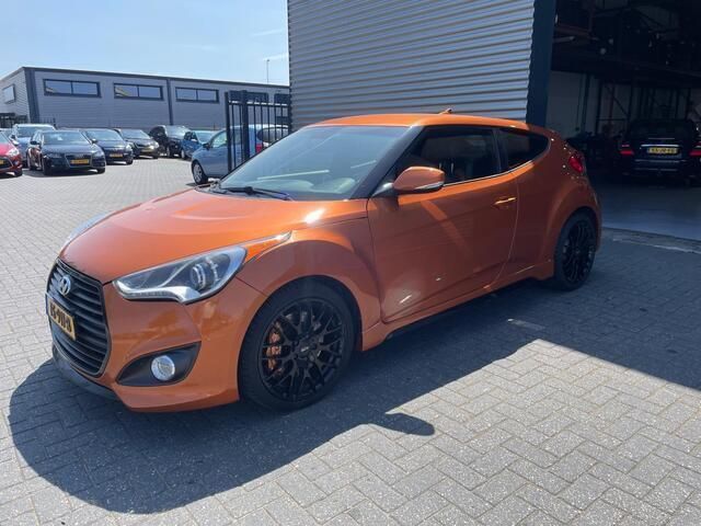 Oranje Gebruikt 2016 Hyundai Veloster Hatchback | € 5.500 - Afbeelding 1/4