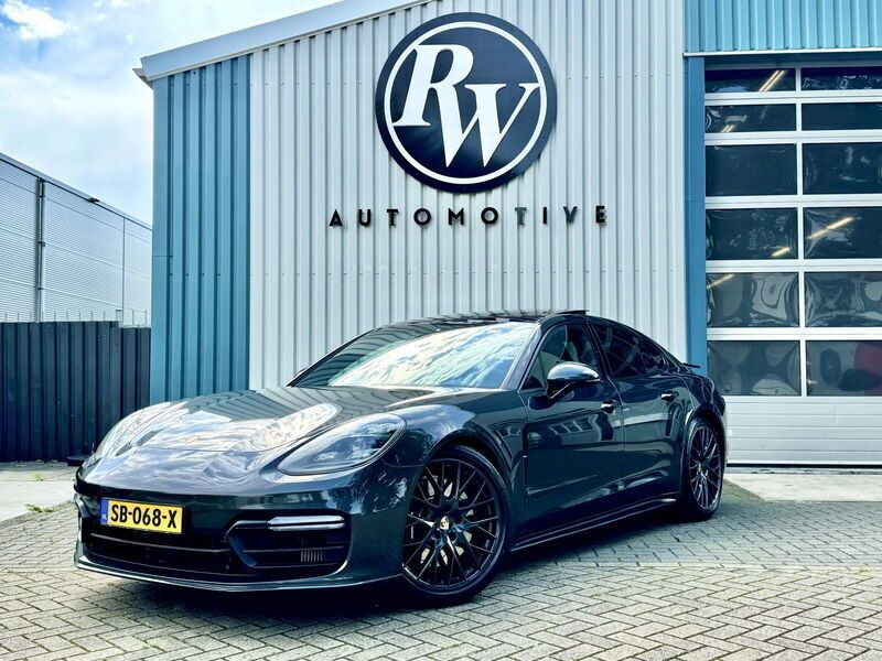 Grijs Gebruikt 2017 Porsche Panamera Sport Sedan | € 54.499 (Eerlijke prijs) - Afbeelding 1/4