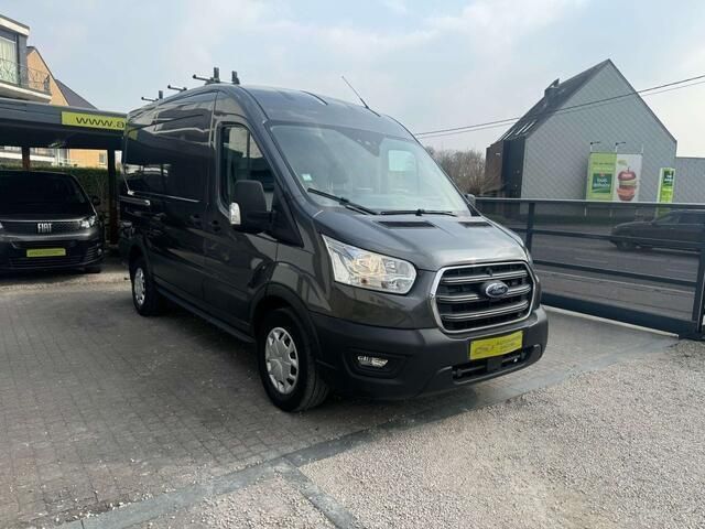 Grijs Gebruikt 2021 Ford Transit Trend Sedan | € 30.250 (Duur) - Afbeelding 1/4