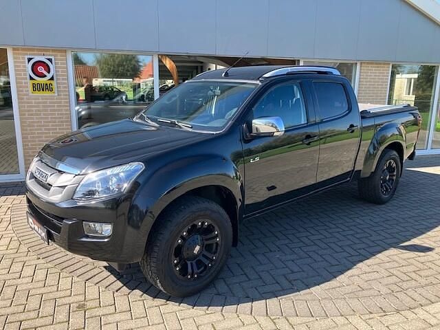Zwart Gebruikt 2017 Isuzu D-Max Pickup | € 23.500 (Goede deal) - Afbeelding 1/4