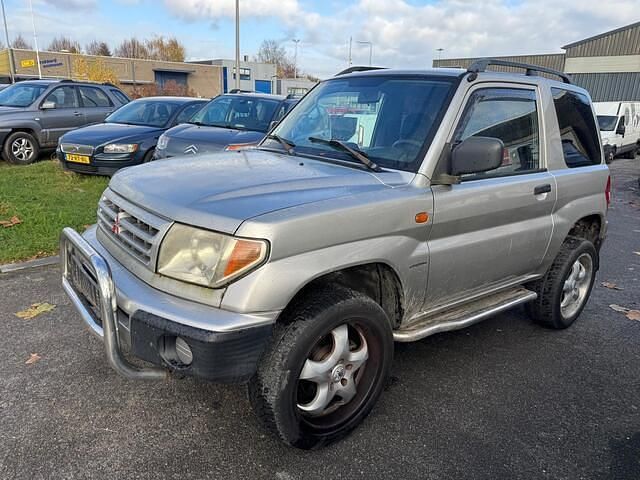 Grijs Gebruikt 2003 Mitsubishi Pajero SUV | € 1.950 - Afbeelding 1/4