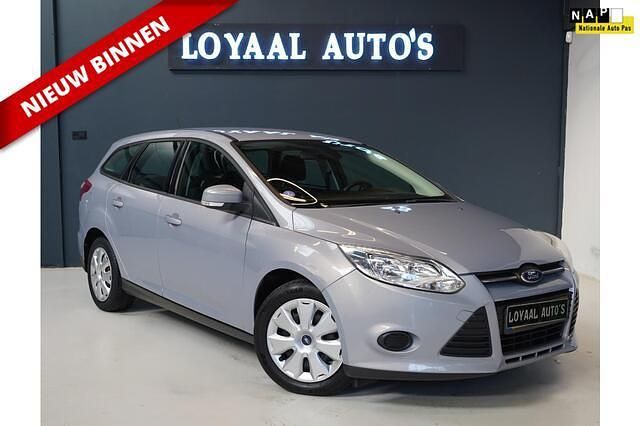 Grijs Gebruikt 2013 Ford Focus Trend Stationwagen | € 7.000 (Eerlijke prijs) - Afbeelding 1/4