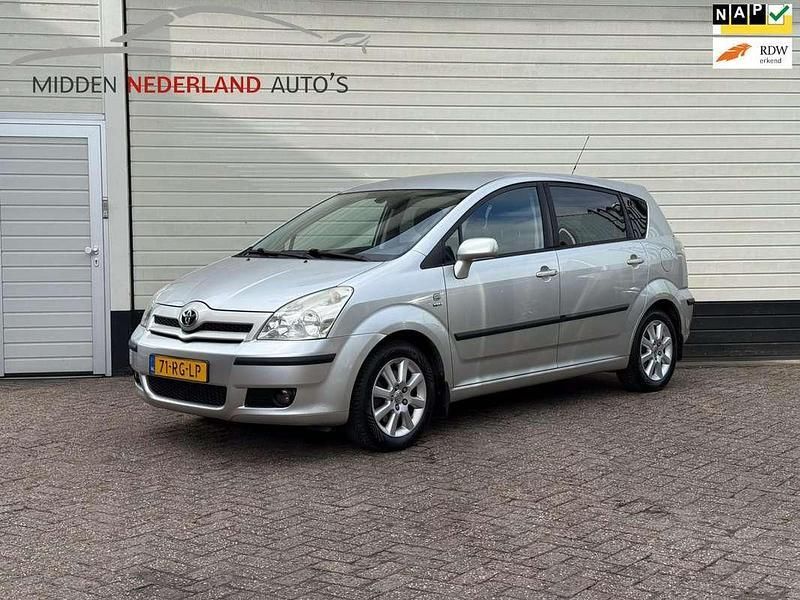 Grijs Gebruikt 2005 Toyota Corolla Verso Luna MPV | € 3.495 (Eerlijke prijs) - Afbeelding 1/4