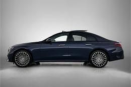 Nieuw Mercedes 300 Sport Edition 230 kW (313 PK) 2025 Donker nauticblauw metallic Sedan