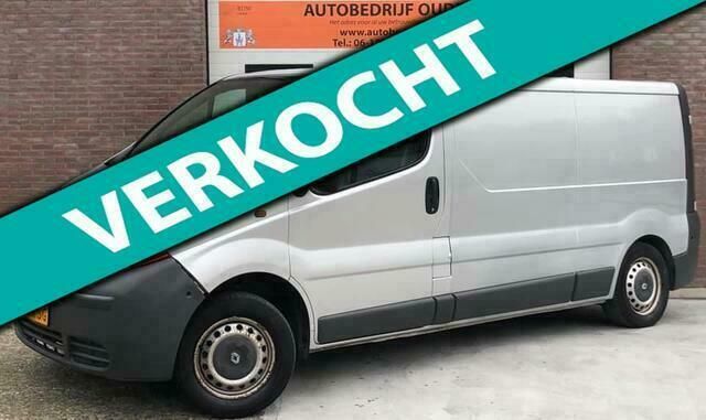 Grijs Gebruikt 2004 Renault Trafic Van | € 2.995 (Eerlijke prijs) - Afbeelding 1/4