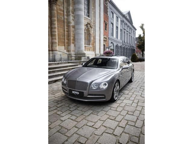 Grijs Gebruikt 2014 Bentley Flying Spur Mulliner Sedan | € 67.950 - Afbeelding 1/4