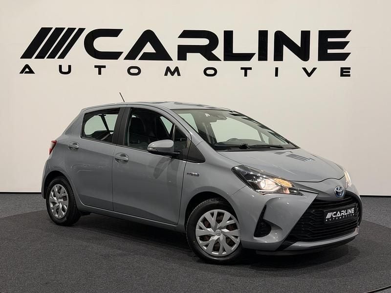 Occasion Toyota Yaris Hybrid Active 73 PK (53 kW) 2020 Grijs Hatchback
