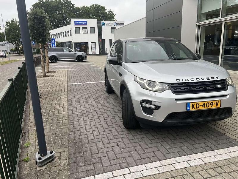 Grijs Gebruikt 2016 Land Rover Discovery Sport HSE SUV | € 13.250 (Goede deal) - Afbeelding 1/4