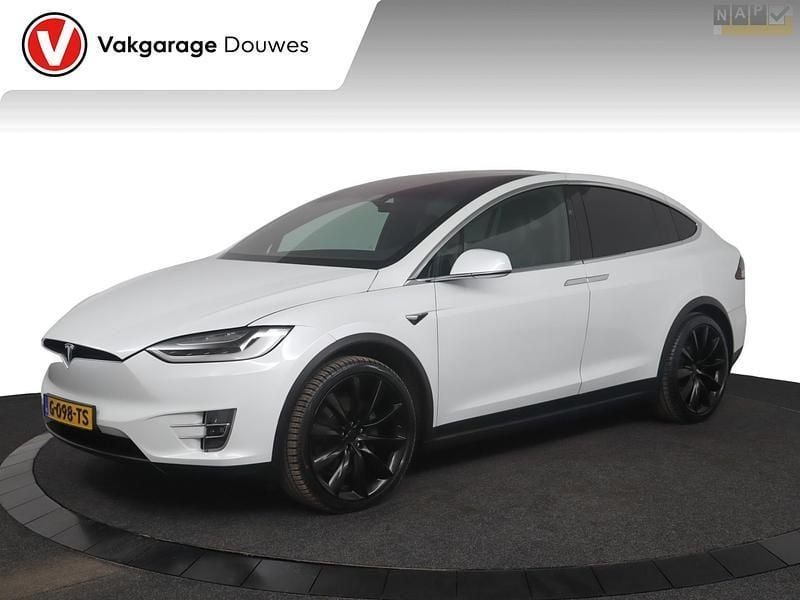 Wit Gebruikt 2019 Tesla Model X Performance SUV | € 37.950 - Afbeelding 1/4