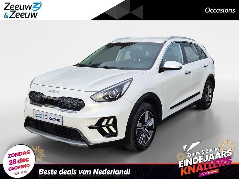 (swp) snow white pearl p Gebruikt 2022 Kia Niro SUV | € 22.945 (Super prijs) - Afbeelding 1/4