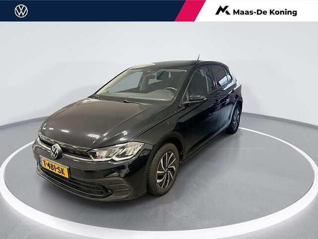 Zwart Gebruikt 2023 VW Polo Life Hatchback | € 18.440 (Goede deal) - Afbeelding 1/4
