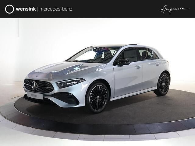 Nieuw Mercedes A250 Business 163 PK (119 kW) 2026 Zilver Hatchback