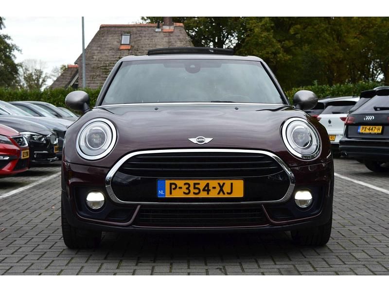 Occasion Mini Cooper Clubman Business 136 PK (100 kW) 2016 Rood Stationwagen