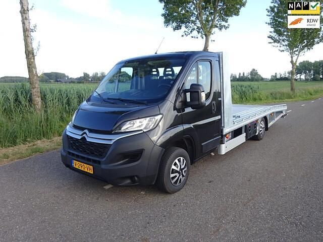 Zwart Gebruikt 2019 Citroën Jumper MPV | € 26.950 - Afbeelding 1/4