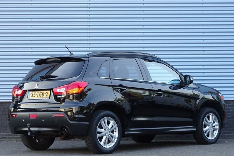 Mitsubishi asx intense