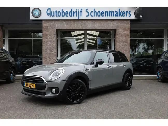 Grijs Gebruikt 2018 Mini One D Clubman Chili Stationwagen | € 14.995 - Afbeelding 1/4
