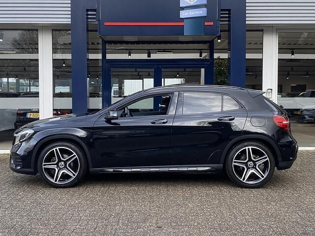 Occasion Mercedes GLA180 Business 123 PK (90 kW) 2020 Zwart SUV