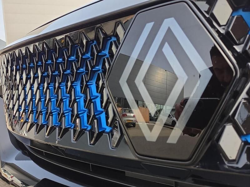 Occasion Renault Rafale Esprit Alpine 200 PK (147 kW) 2024 Zwart SUV