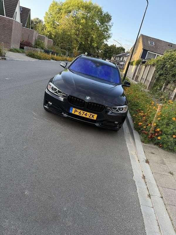 Occasion BMW 320 Executive 184 PK (135 kW) 2013 Zwart Stationwagen