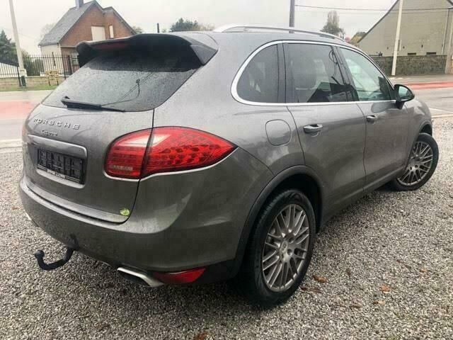 Occasion Porsche Cayenne 238 PK (175 kW) 2011 Grijs SUV