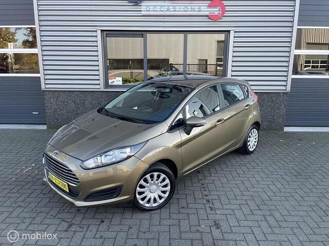 Occasion Ford Fiesta Ambiente 65 PK (47 kW) 2015 Bruin Hatchback