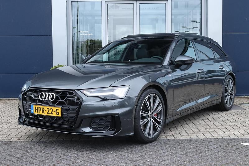 Grijs Nieuw 2024 Audi A6 Competition Stationwagen | € 63.895 - Afbeelding 1/4