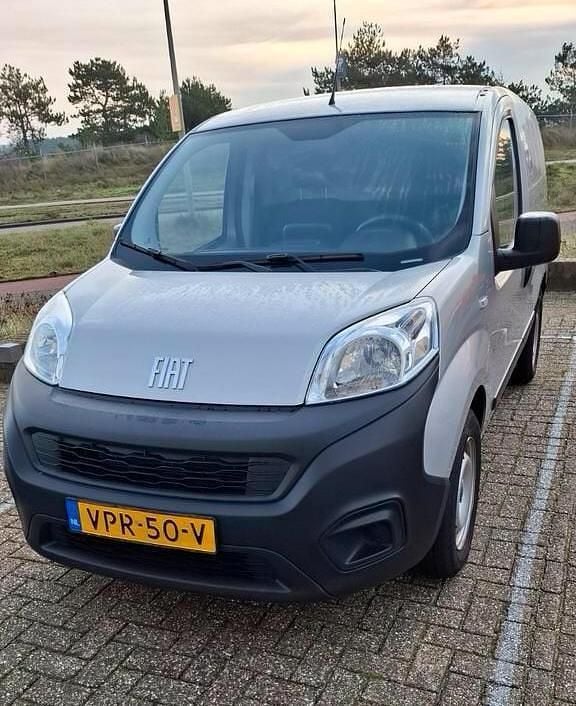 Gebruikt 2022 Fiat Fiorino Basis MPV | € 8.950 (Eerlijke prijs) - Afbeelding 1/4