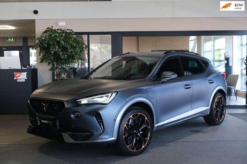 Grijs Gebruikt 2022 Cupra Formentor VZ2 SUV | € 28.950 (Eerlijke prijs) - Afbeelding 1/4