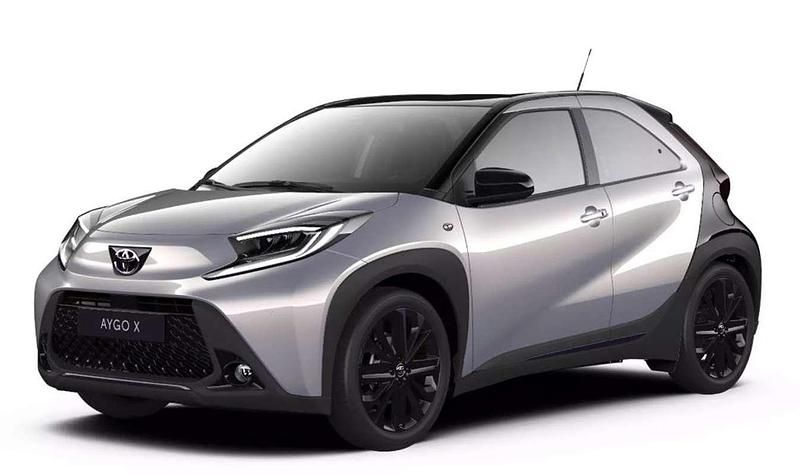 Grijs Nieuw 2025 Toyota Aygo Hatchback | € 26.840 (Duur) - Afbeelding 1/4