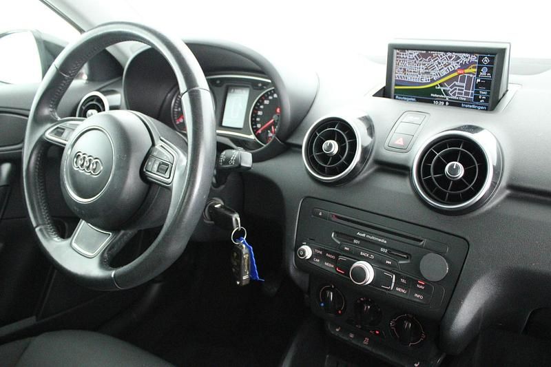 Occasion Audi A1 Sportback Ambition 2019 Rood Hatchback