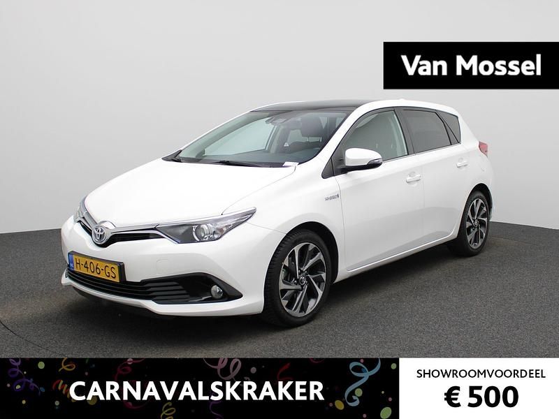 Occasion Toyota Auris Executive 136 PK (100 kW) 2016 Wit Hatchback