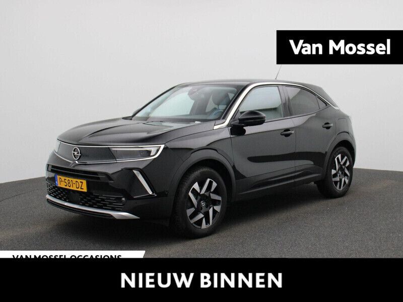 Zwart Gebruikt 2022 Opel Mokka-e Elegance SUV | € 18.900 (Eerlijke prijs) - Afbeelding 1/4