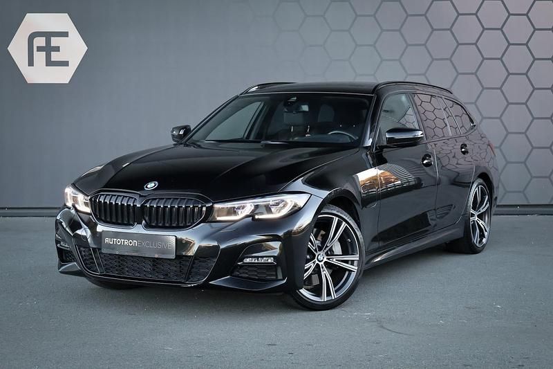 Zwart Gebruikt 2021 BMW 330e Basis Stationwagen | € 34.800 (Eerlijke prijs) - Afbeelding 1/4