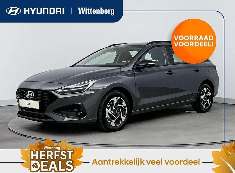 Grijs Nieuw 2025 Hyundai i30 Comfort Stationwagen | € 30.990 (Goede deal) - Afbeelding 1/3