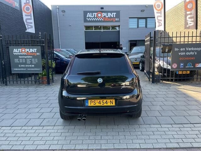 Occasion Fiat Grande Punto Active 65 PK (47 kW) 2006 Zwart, metallic lak Hatchback