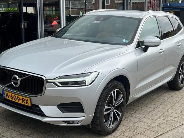 Grijs Gebruikt 2020 Volvo XC60 Pro SUV | € 35.950 (Eerlijke prijs) - Afbeelding 1/4