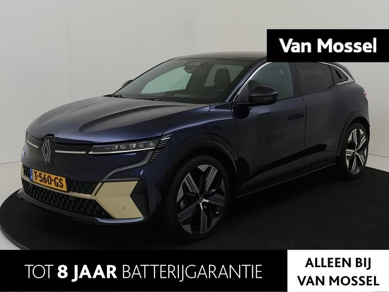 Blauw Gebruikt 2022 Renault Mégane Iconic Hatchback | € 28.430 (Iets duurder) - Afbeelding 1/4