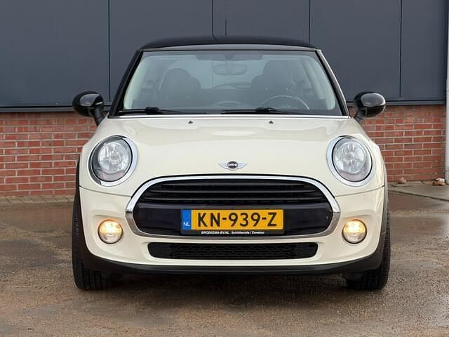 Occasion Mini Cooper Business 136 PK (100 kW) 2016 Wit (metallic) Hatchback