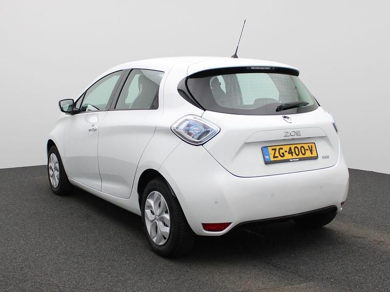 Occasion Renault Zoe Life 68 kW (93 PK) 2019 Wit Hatchback