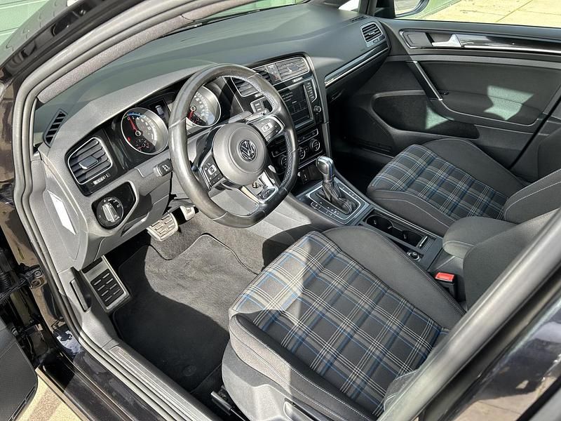 Occasion VW Golf VII GTE 204 PK (150 kW) 2015 Zwart Hatchback