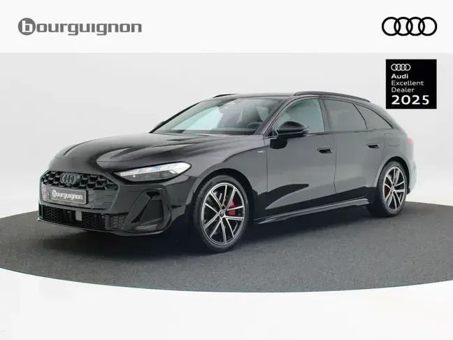 Zwart Nieuw 2024 Audi A5 Competition Coupé | € 76.633 - Afbeelding 1/4