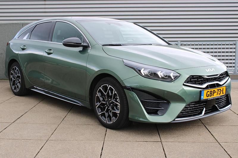 Occasion Kia ProCeed GT-Line 140 PK (102 kW) 2024 Groen Stationwagen