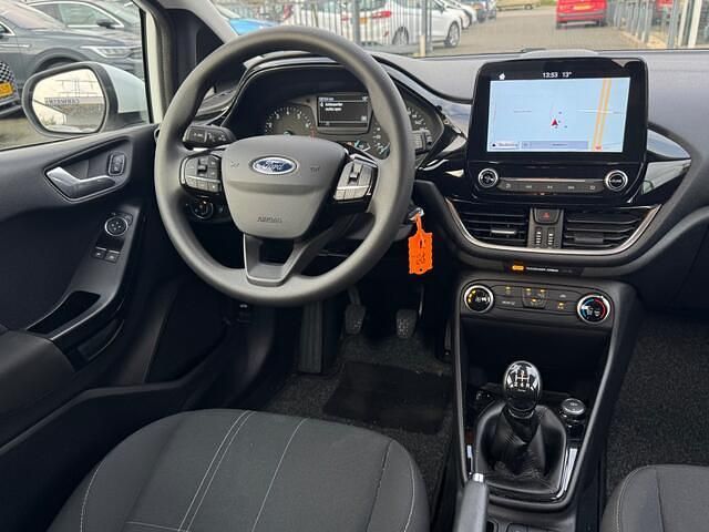 Occasion Ford Fiesta Trend 70 PK (51 kW) 2017 Wit Hatchback