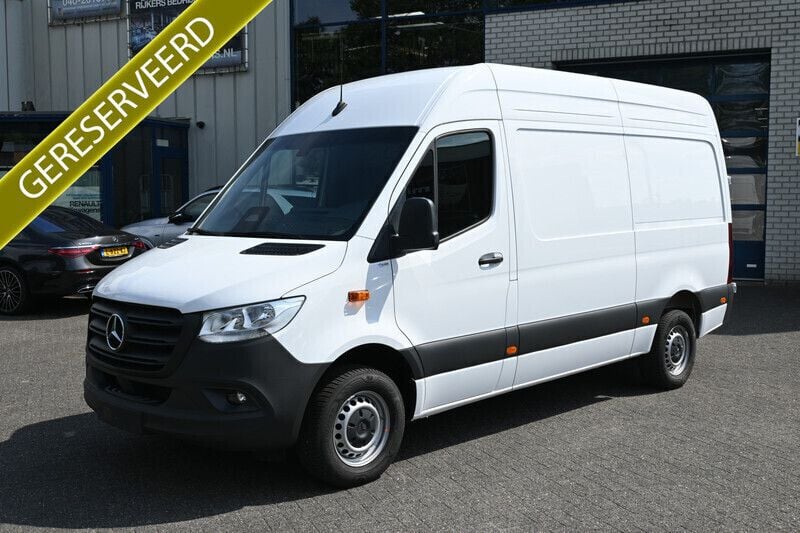 Wit Gebruikt 2024 Mercedes Sprinter Van | € 35.950 (Super prijs) - Afbeelding 1/4