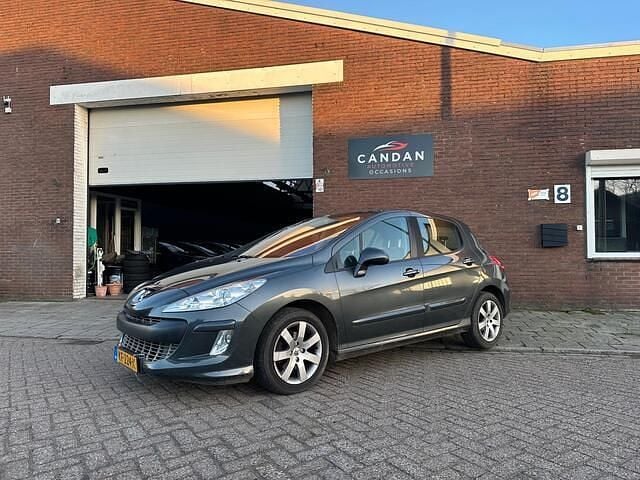 Grijs (metallic) Occasion 2008 Peugeot 308 Hatchback | € 999 (Super prijs) - Afbeelding 1/4