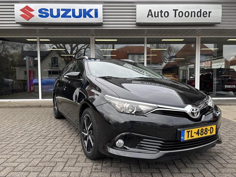 Occasion Toyota Auris 116 PK (85 kW) 2018 Zwart Stationwagen